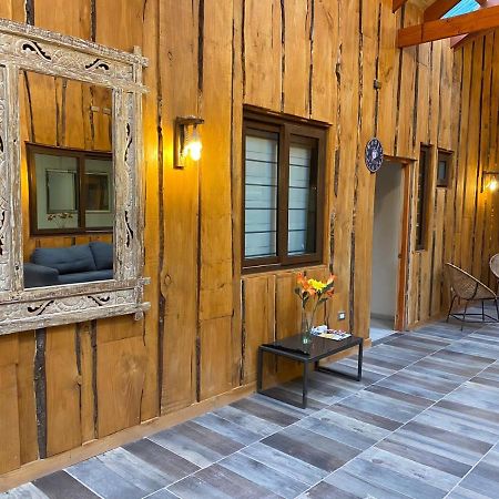 Hostal Entre Los Lagos Villarrica Exterior photo