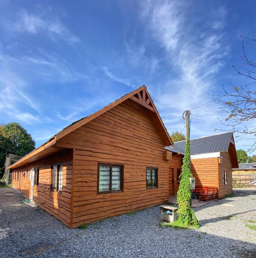 Hostal Entre Los Lagos Villarrica Exterior photo