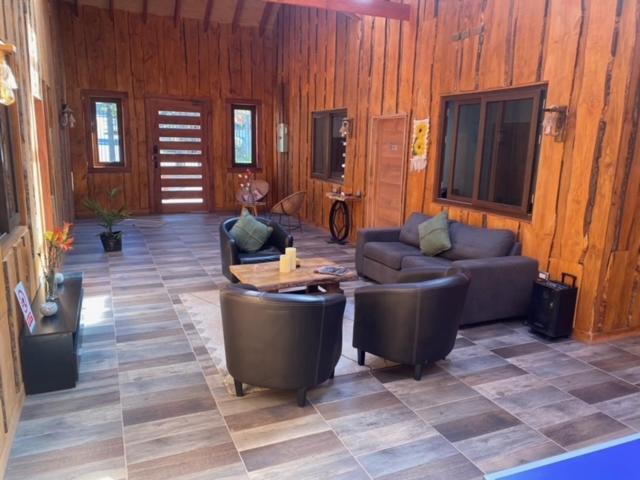 Hostal Entre Los Lagos Villarrica Exterior photo